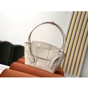 Luxury Replica Bottega Veneta Original Weave Leather Arco Top Handle Bag 70013 White Tl17095vv50