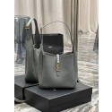 SAINT LAUREN LE 5 A 7 SOFT SMALL HOBO BAG IN SMOOTH LEATHER 713938 gray Tl14362gN72