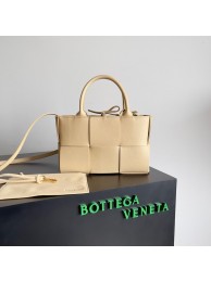Hot Bottega Veneta ARCO TOTE Small intrecciato grained leather tote bag 709337 Porridge Tl16631Nm85