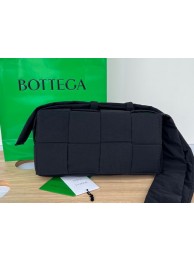 Knockoff Bottega Veneta nylon shoulder bag 591977 black&green Tl16660Bt18